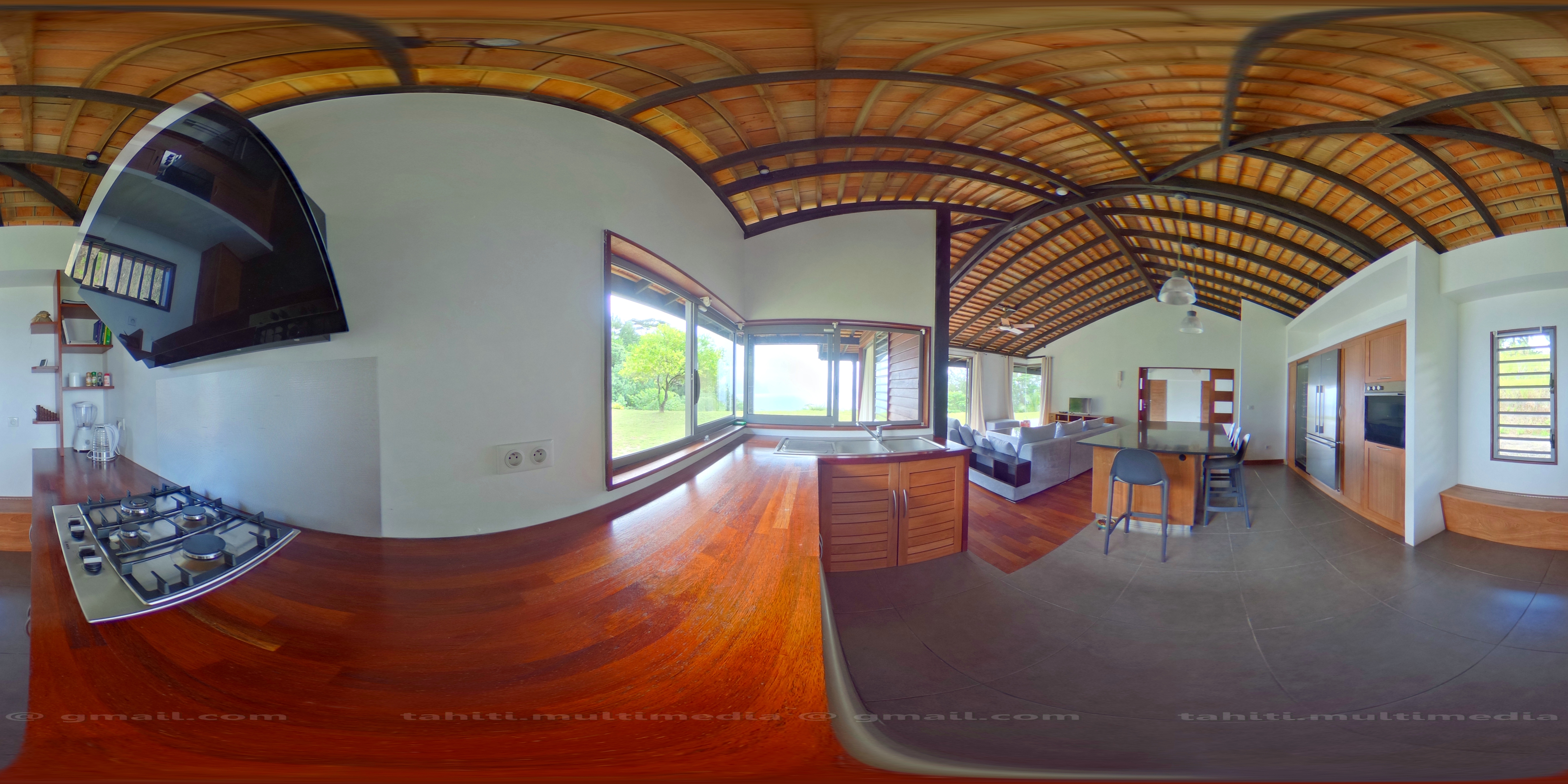 R0310127 Cuisine et salleàmanger TahitiMultimedia Villa Miti natura